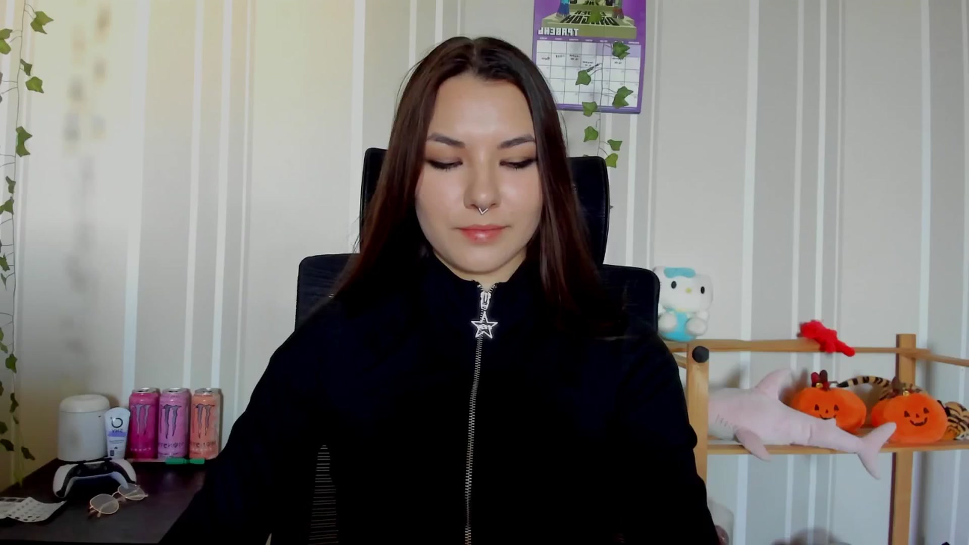 Gallery image thumbnail from AmnesiaGirl1's myfreecams stream on, 05/02/2025, 13:35 image 7 of 20