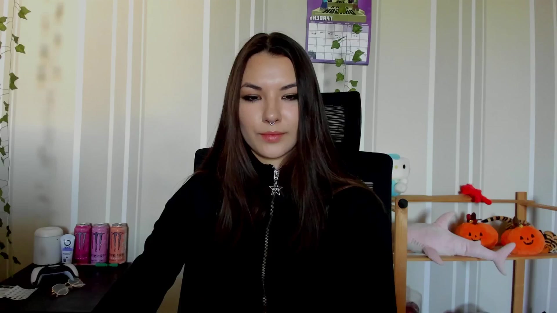 Gallery image thumbnail from AmnesiaGirl1's myfreecams stream on, 05/02/2025, 13:35 image 17 of 20