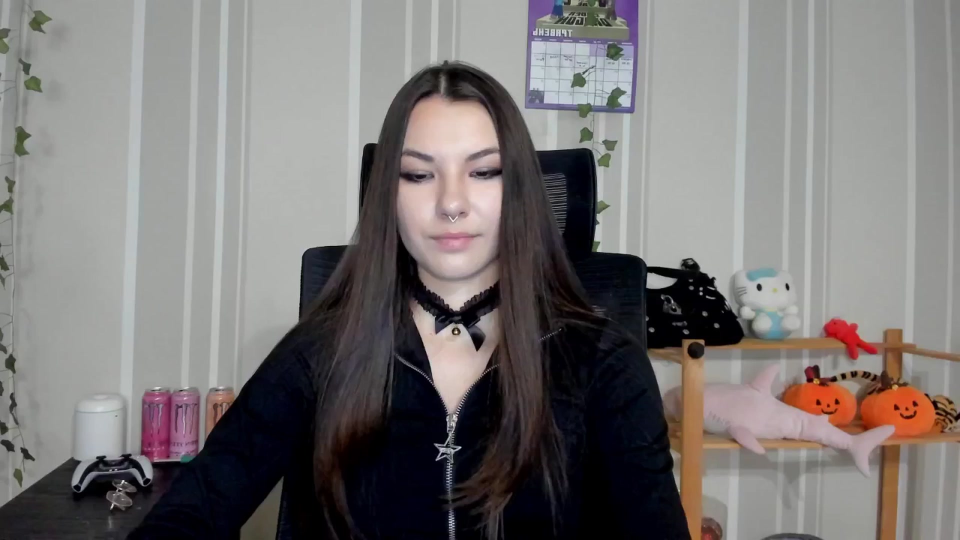 Gallery image thumbnail from AmnesiaGirl1's myfreecams stream on, 05/04/2025, 16:49 image 16 of 20