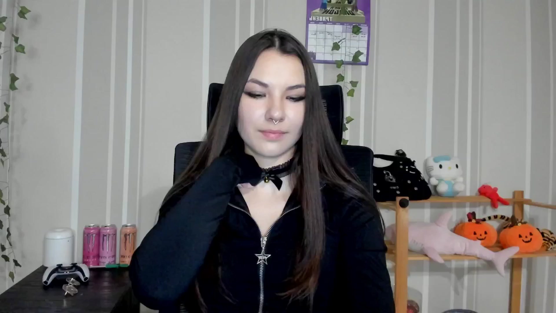 Gallery image thumbnail from AmnesiaGirl1's myfreecams stream on, 05/04/2025, 16:49 image 9 of 20