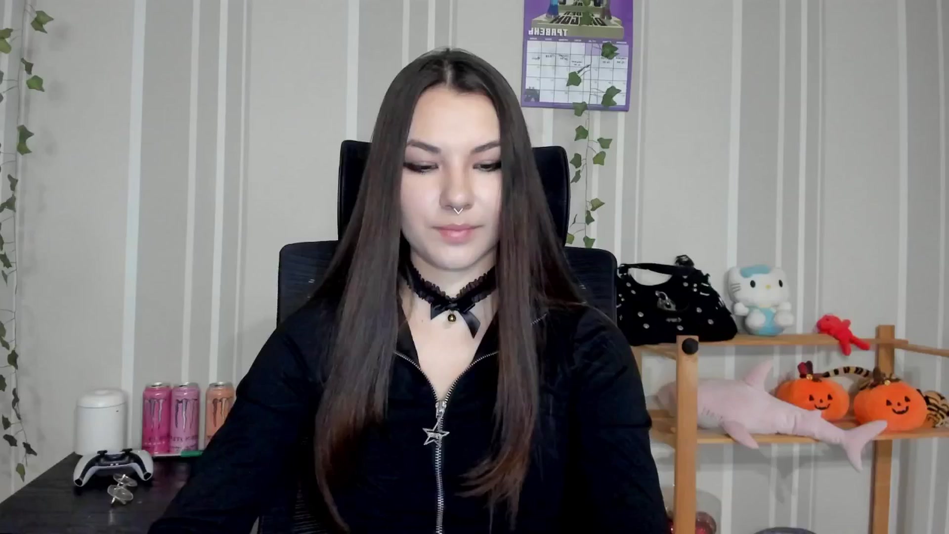 Gallery image thumbnail from AmnesiaGirl1's myfreecams stream on, 05/04/2025, 16:49 image 4 of 20