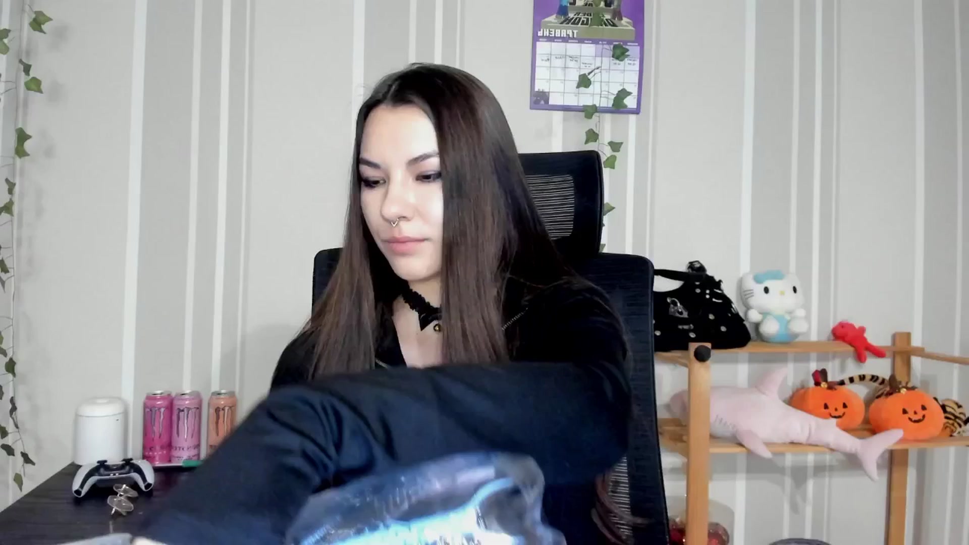 Gallery image thumbnail from AmnesiaGirl1's myfreecams stream on, 05/04/2025, 16:49 image 17 of 20
