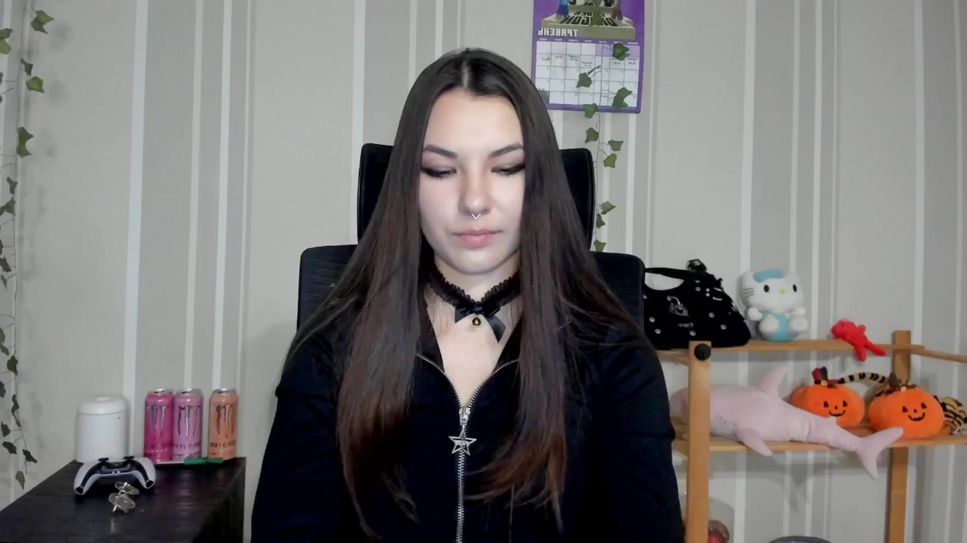 Gallery image thumbnail from AmnesiaGirl1's myfreecams stream on, 05/04/2025, 16:49 image 8 of 20