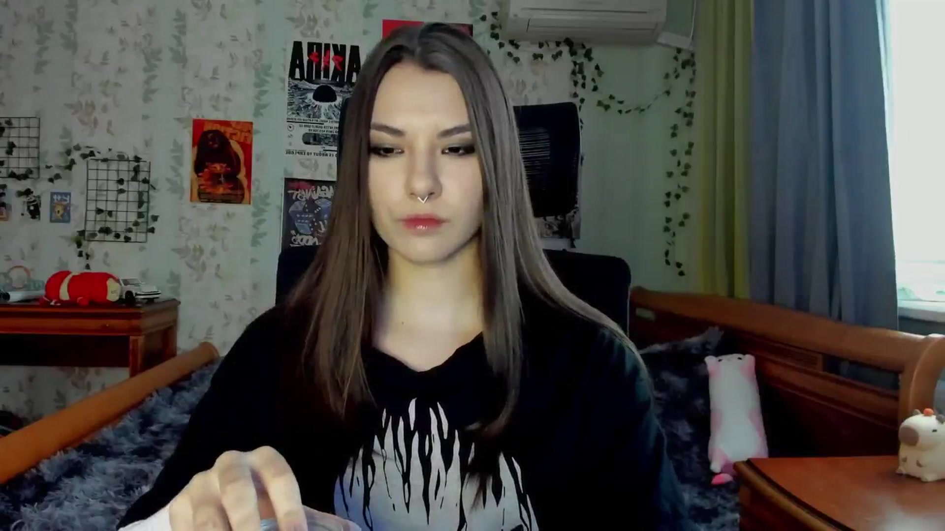 Gallery image thumbnail from AmnesiaGirl1's myfreecams stream on, 05/08/2025, 17:12 image 2 of 20