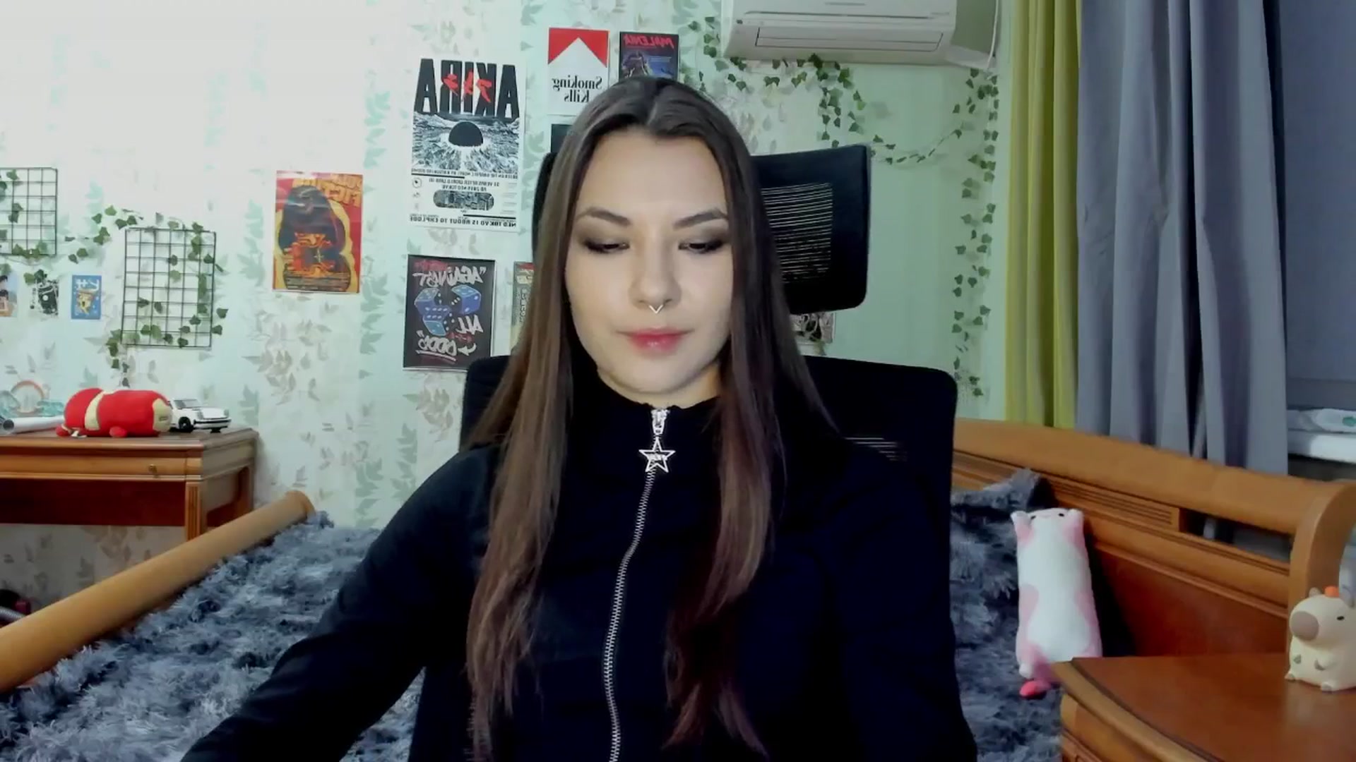 Gallery image thumbnail from AmnesiaGirl1's myfreecams stream on, 05/08/2025, 18:45 image 11 of 20