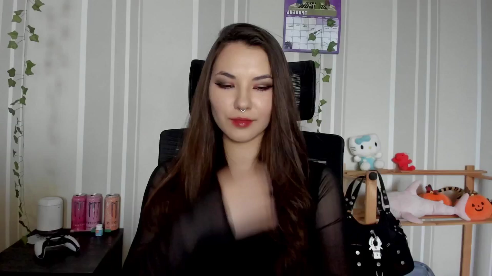 Gallery image thumbnail from AmnesiaGirl1's myfreecams stream on, 05/09/2025, 16:29 image 11 of 20