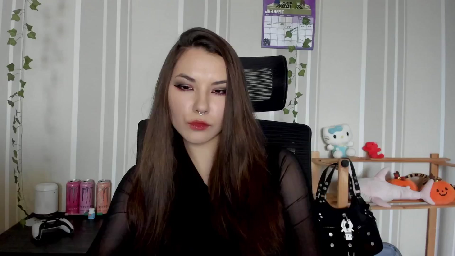 Gallery image thumbnail from AmnesiaGirl1's myfreecams stream on, 05/09/2025, 16:29 image 9 of 20