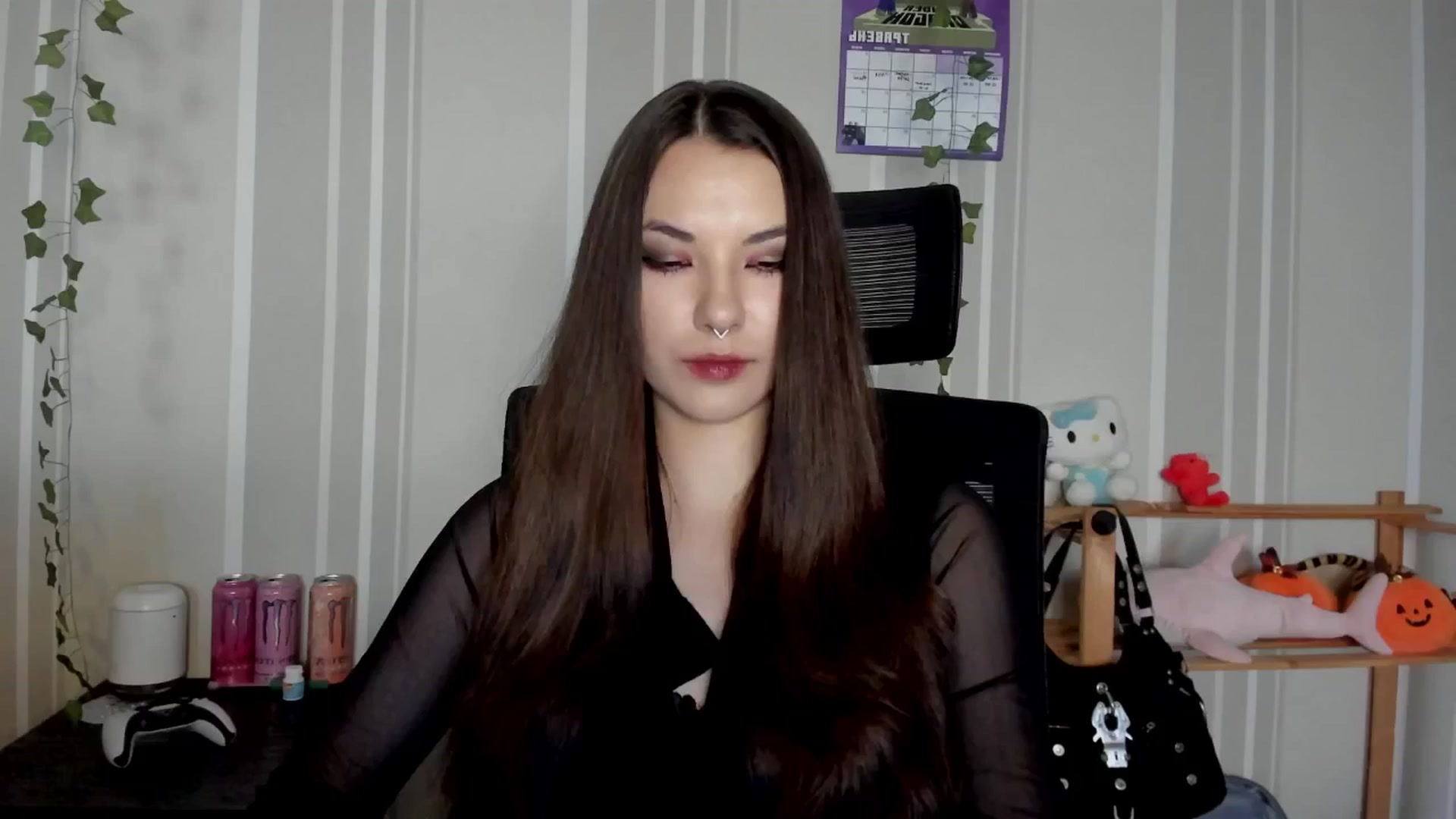 Gallery image thumbnail from AmnesiaGirl1's myfreecams stream on, 05/09/2025, 17:27 image 7 of 20