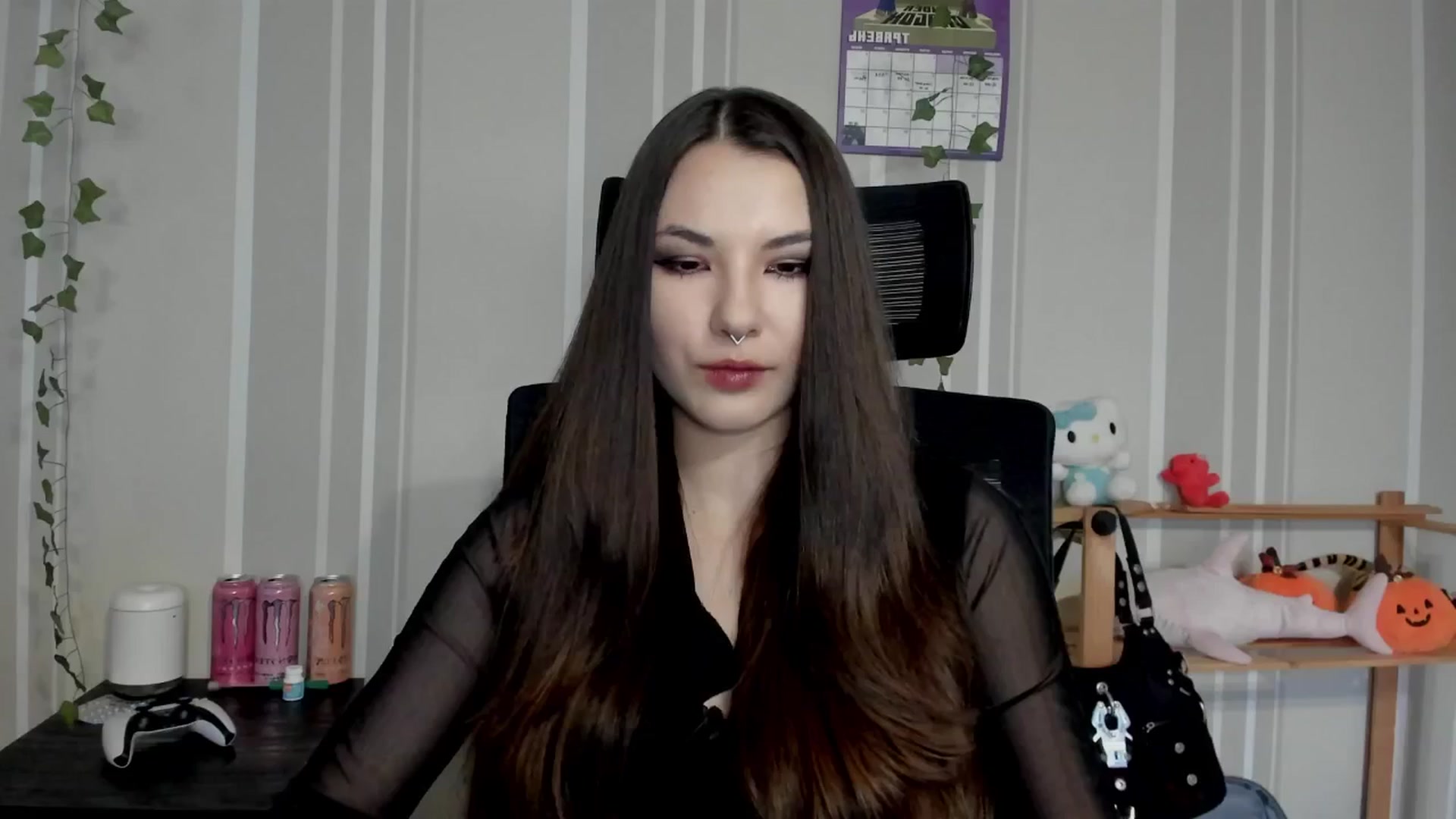 Gallery image thumbnail from AmnesiaGirl1's myfreecams stream on, 05/09/2025, 17:27 image 17 of 20