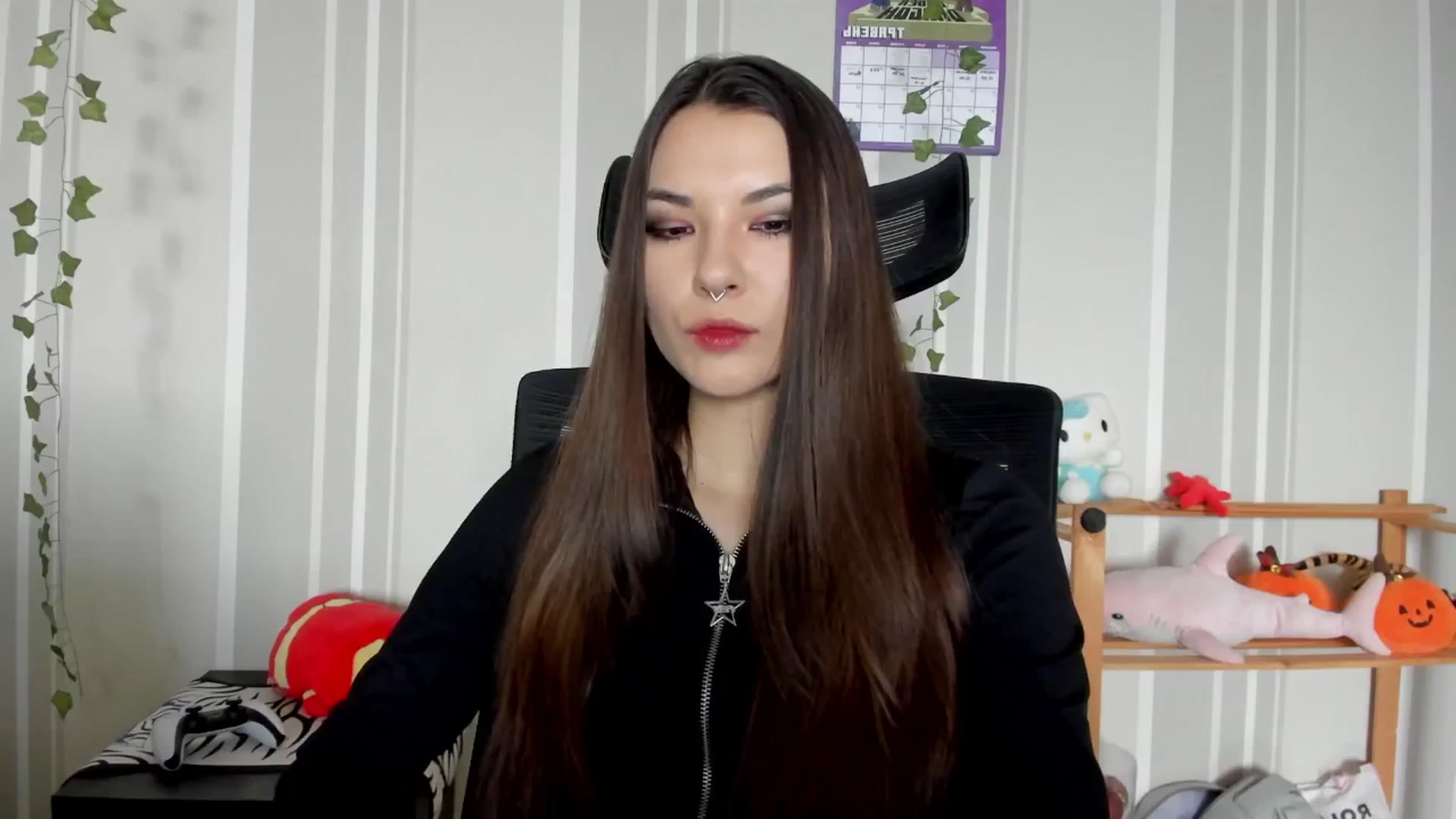 Gallery image thumbnail from AmnesiaGirl1's myfreecams stream on, 05/13/2025, 15:05 image 15 of 20