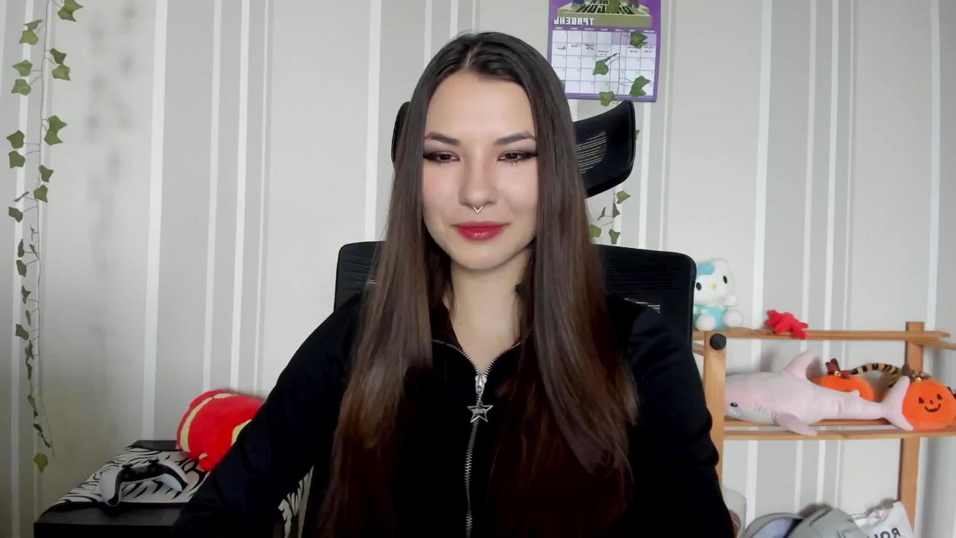 Gallery image thumbnail from AmnesiaGirl1's myfreecams stream on, 05/13/2025, 15:05 image 4 of 20