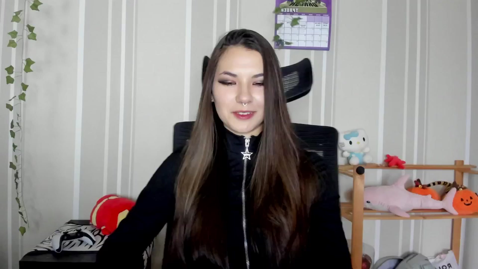Gallery image thumbnail from AmnesiaGirl1's myfreecams stream on, 05/13/2025, 17:01 image 12 of 20