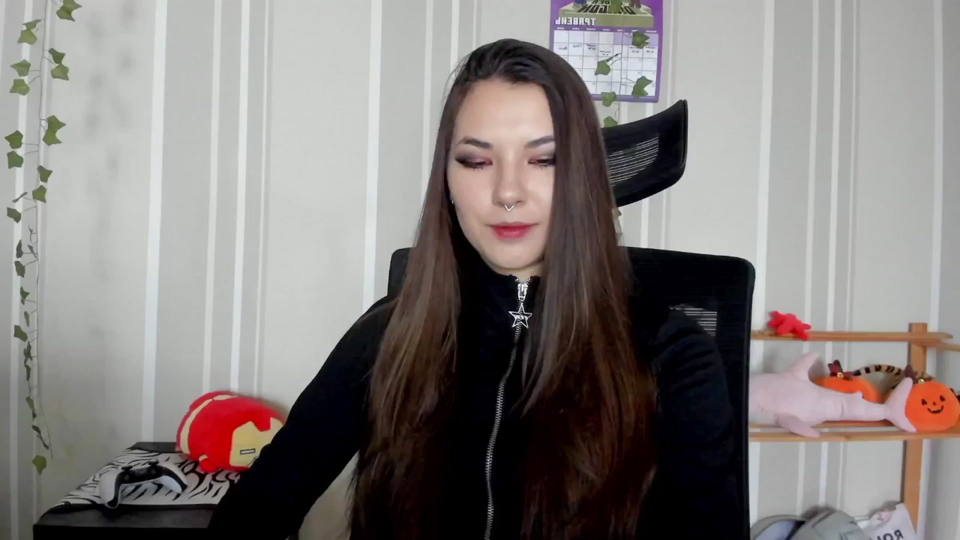 Gallery image thumbnail from AmnesiaGirl1's myfreecams stream on, 05/13/2025, 17:01 image 1 of 20