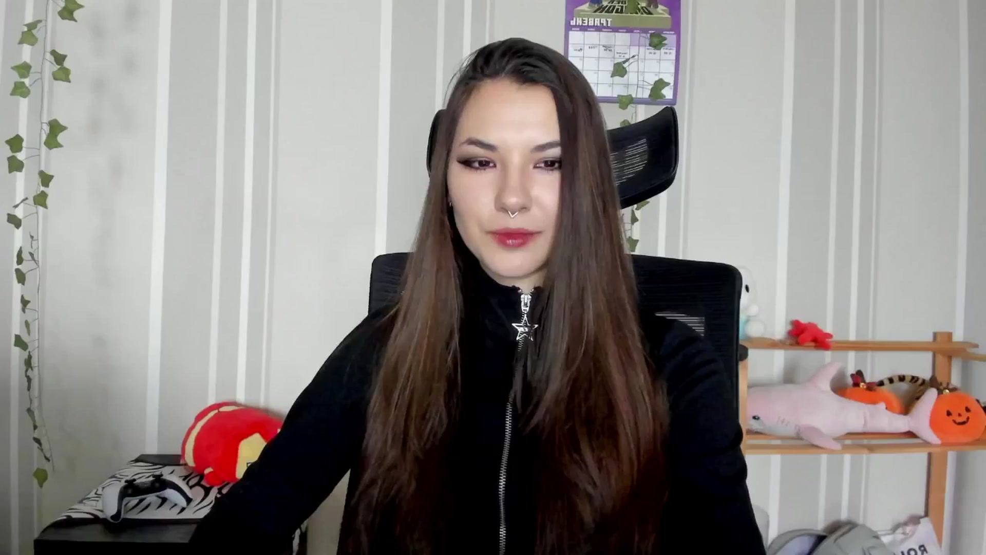 Gallery image thumbnail from AmnesiaGirl1's myfreecams stream on, 05/13/2025, 17:01 image 2 of 20