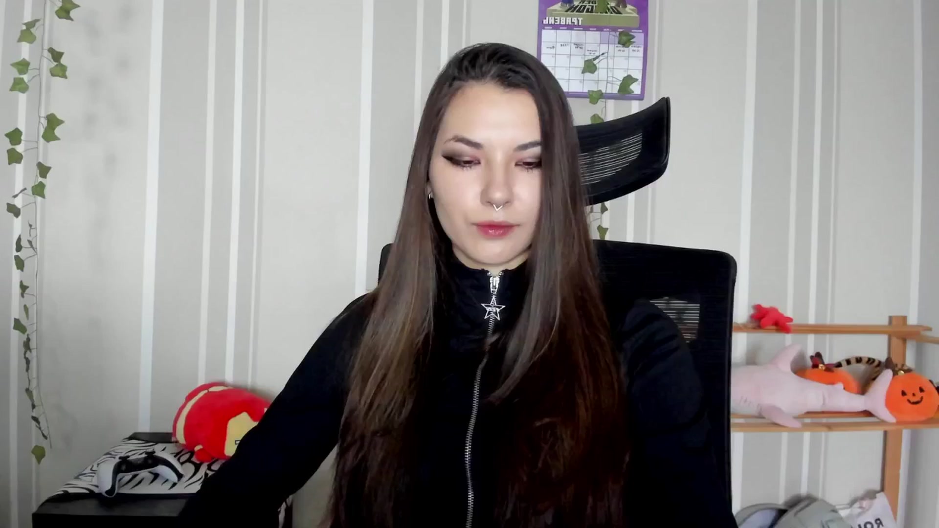 Gallery image thumbnail from AmnesiaGirl1's myfreecams stream on, 05/13/2025, 17:01 image 5 of 20