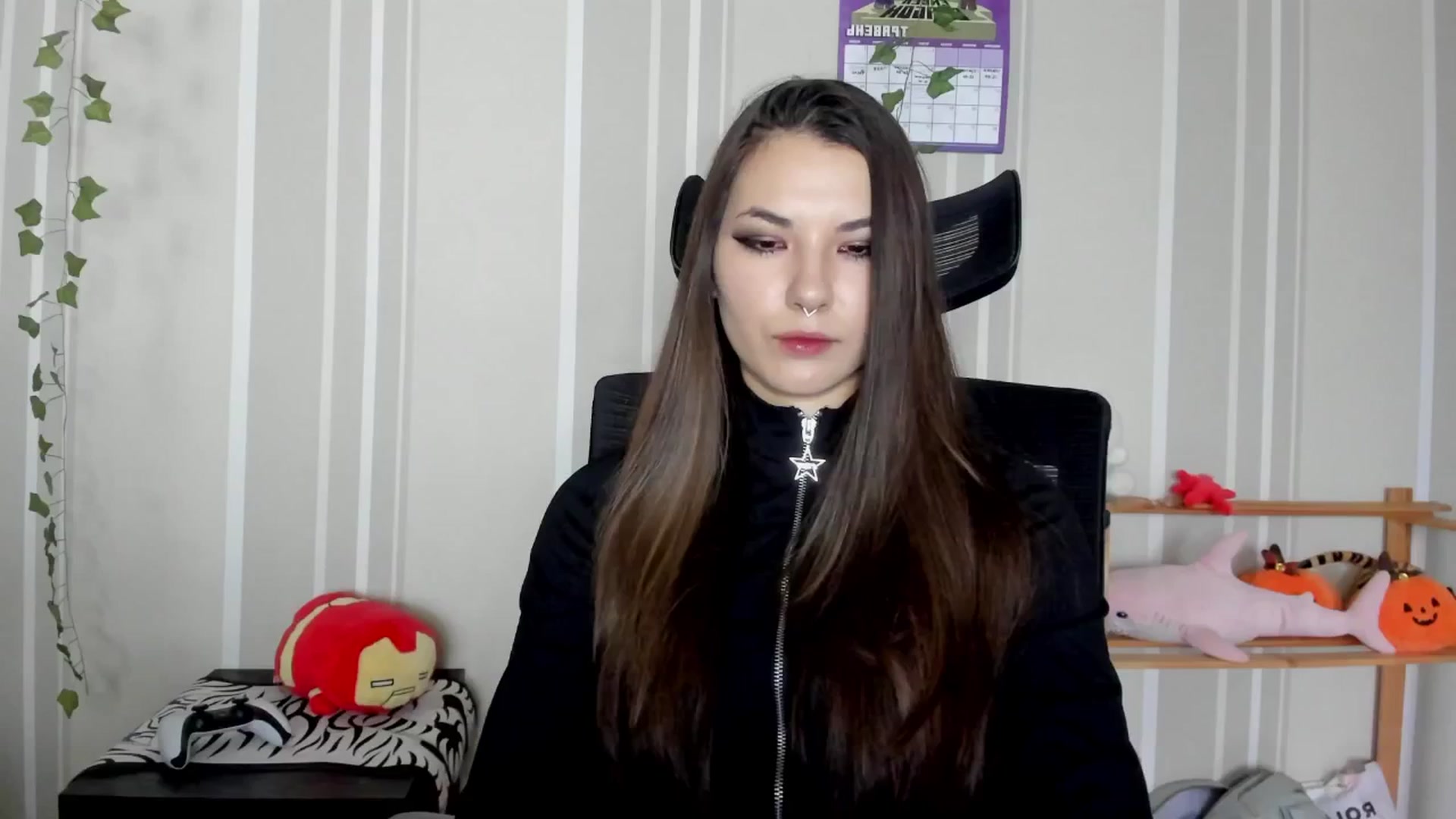 Gallery image thumbnail from AmnesiaGirl1's myfreecams stream on, 05/13/2025, 17:01 image 14 of 20