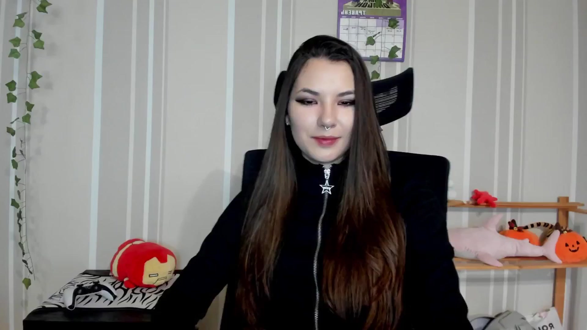 Gallery image thumbnail from AmnesiaGirl1's myfreecams stream on, 05/13/2025, 17:46 image 4 of 20