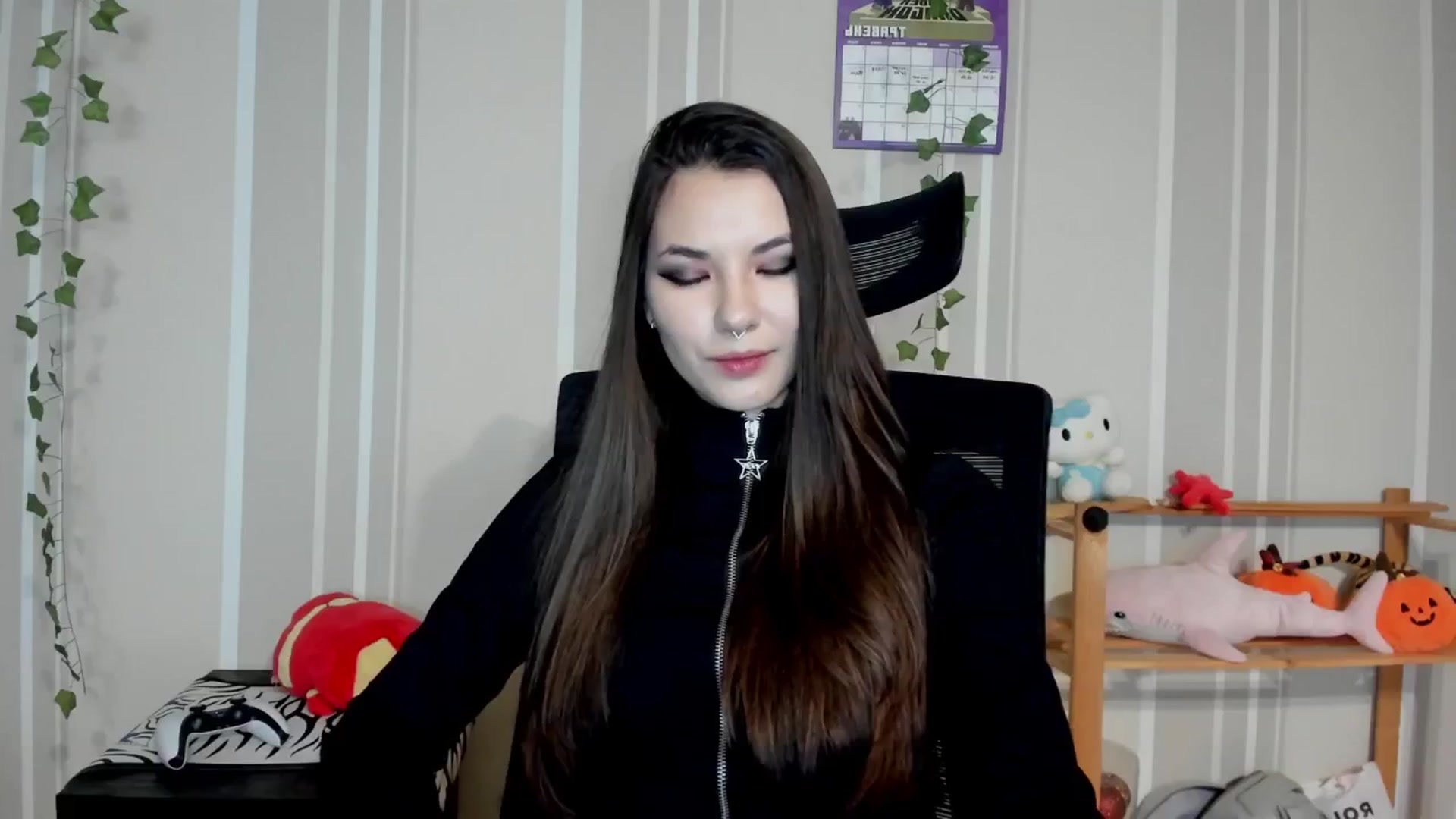 Gallery image thumbnail from AmnesiaGirl1's myfreecams stream on, 05/13/2025, 17:46 image 17 of 20