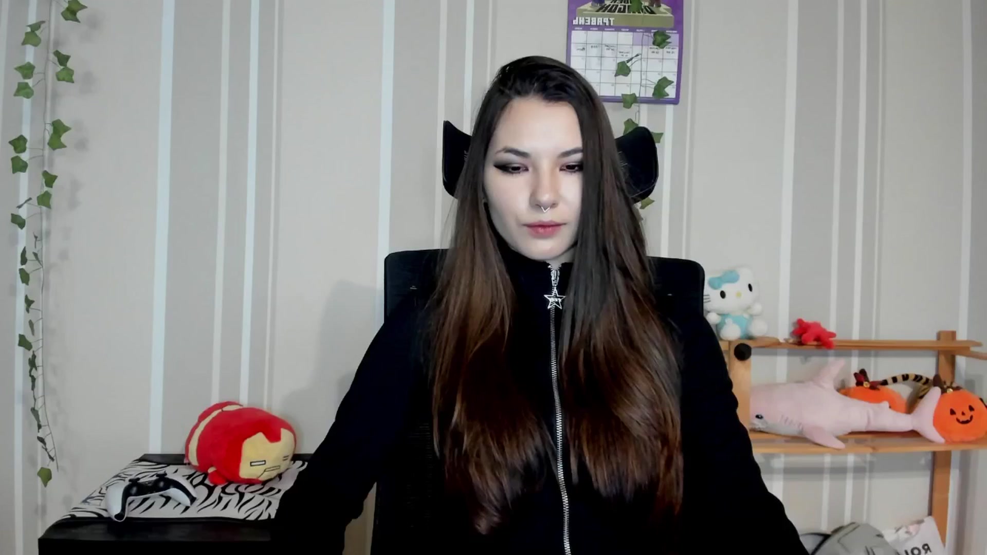 Gallery image thumbnail from AmnesiaGirl1's myfreecams stream on, 05/13/2025, 17:46 image 13 of 20