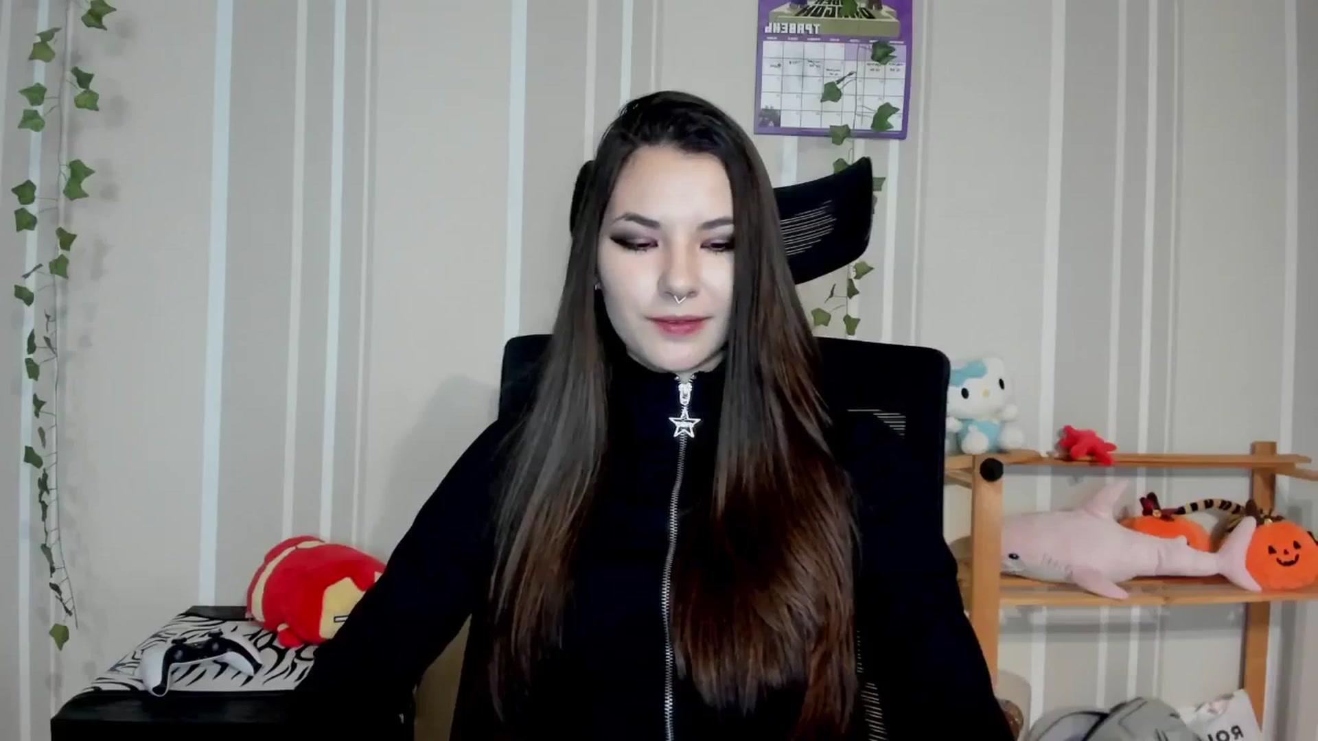 Gallery image thumbnail from AmnesiaGirl1's myfreecams stream on, 05/13/2025, 17:46 image 18 of 20