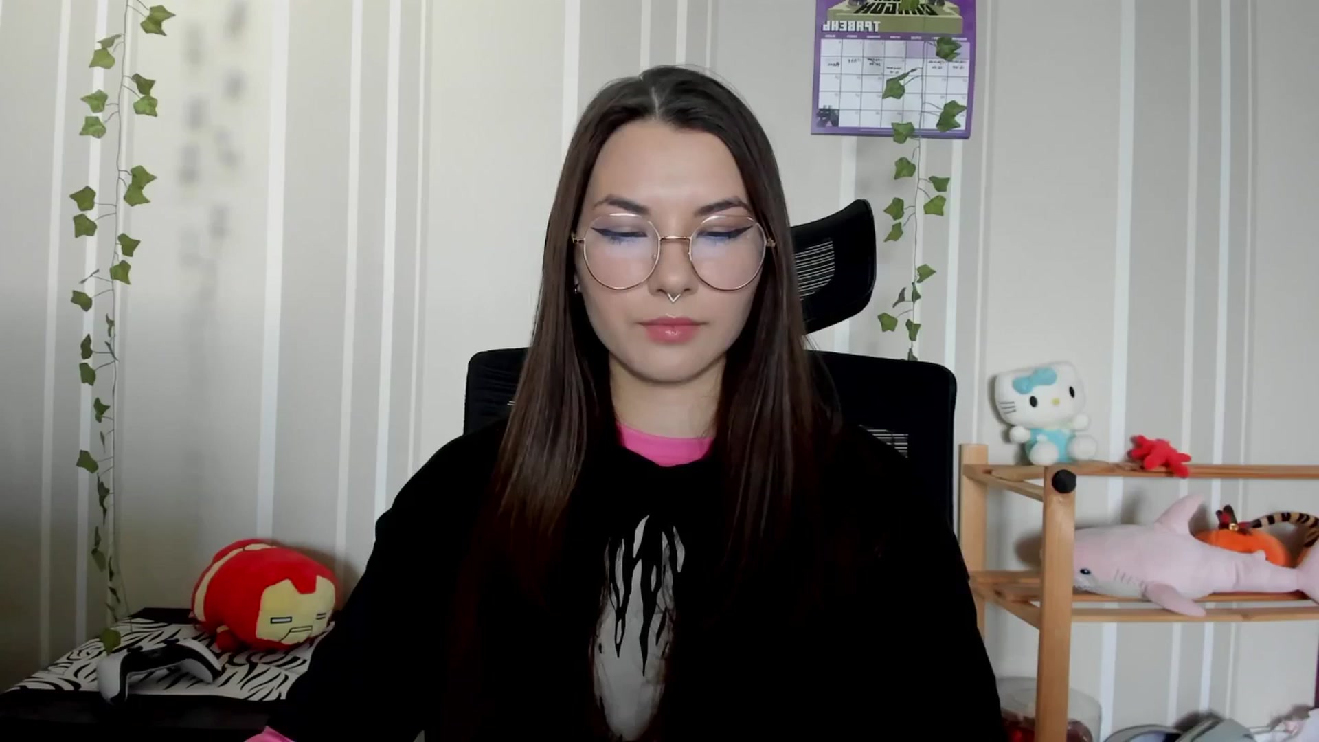Gallery image thumbnail from AmnesiaGirl1's myfreecams stream on, 05/14/2025, 16:00 image 10 of 20