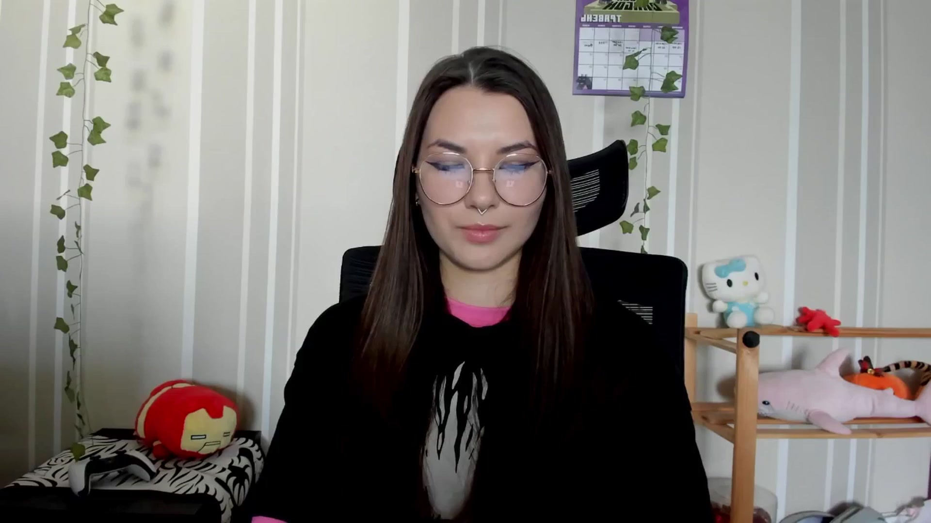 Gallery image thumbnail from AmnesiaGirl1's myfreecams stream on, 05/14/2025, 16:00 image 9 of 20