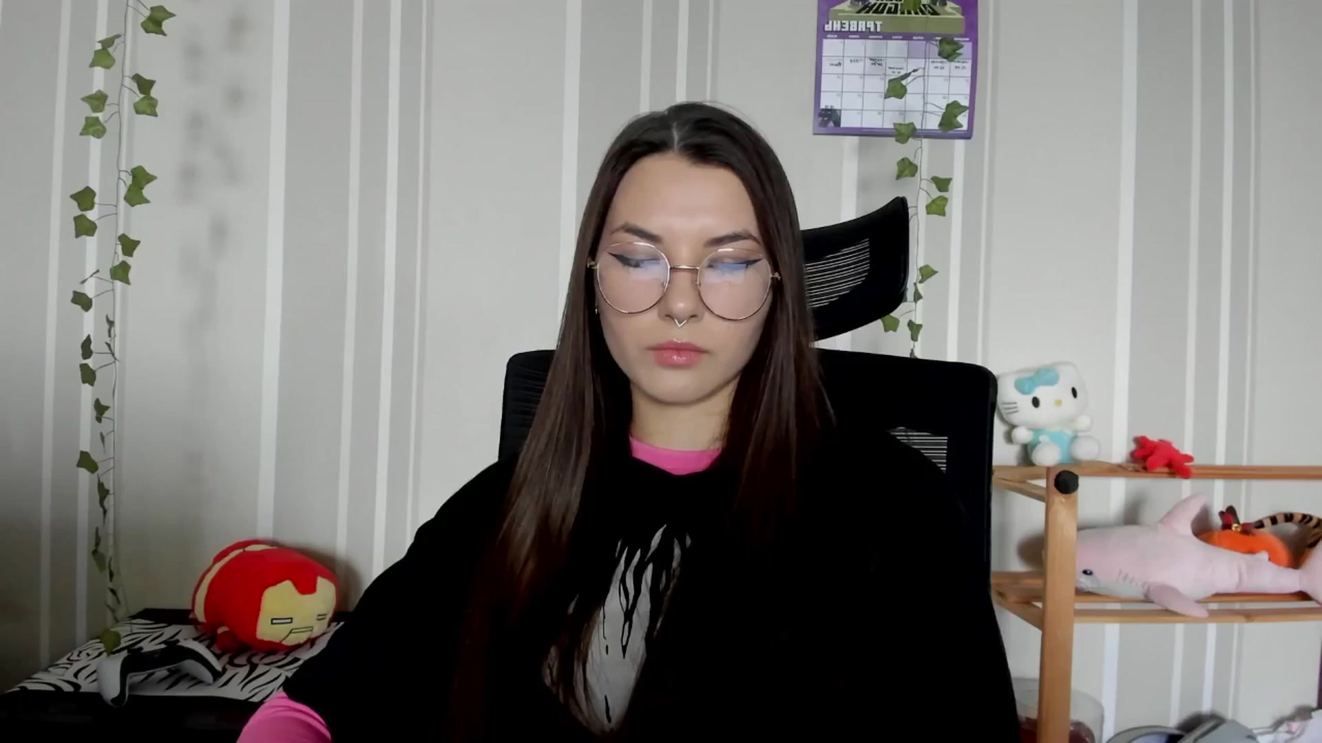 Gallery image thumbnail from AmnesiaGirl1's myfreecams stream on, 05/14/2025, 16:00 image 13 of 20
