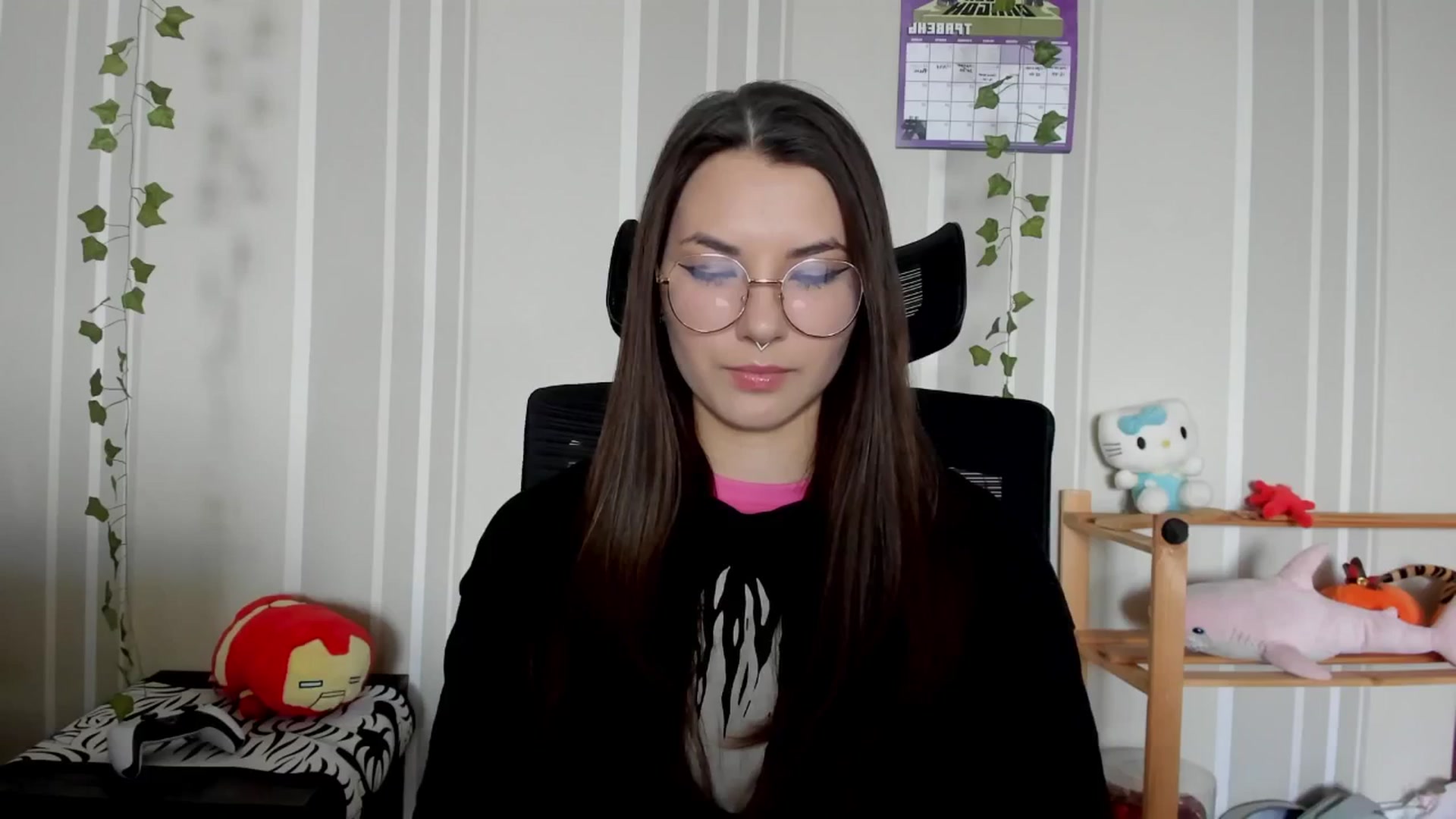 Gallery image thumbnail from AmnesiaGirl1's myfreecams stream on, 05/14/2025, 16:00 image 2 of 20