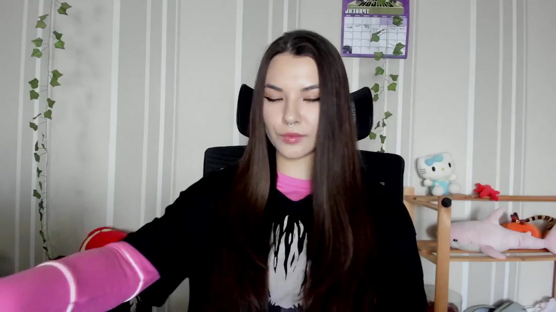 Gallery image thumbnail from AmnesiaGirl1's myfreecams stream on, 05/14/2025, 17:10 image 16 of 20