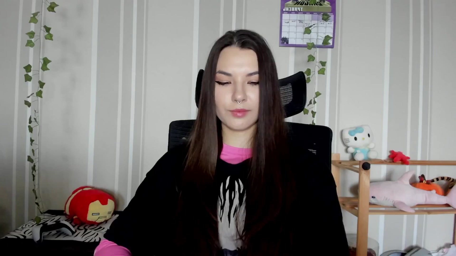 Gallery image thumbnail from AmnesiaGirl1's myfreecams stream on, 05/14/2025, 17:10 image 13 of 20