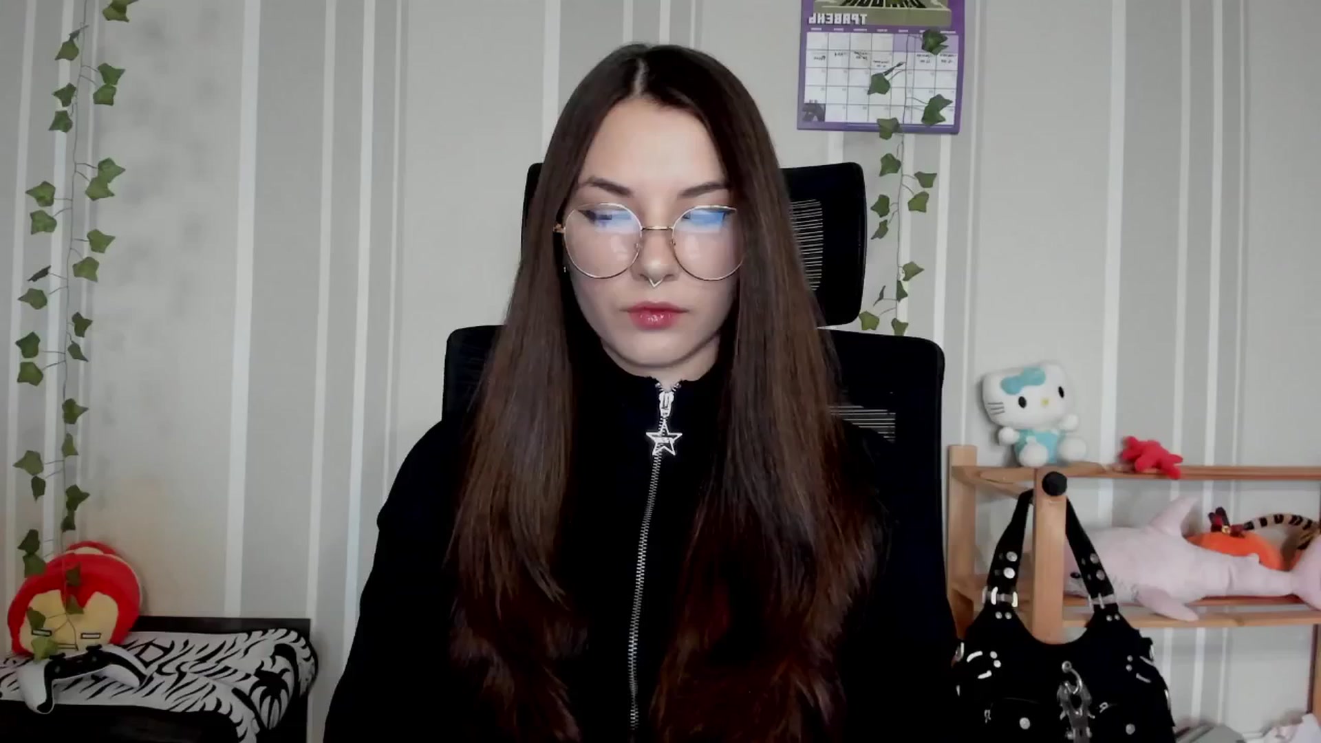 Gallery image thumbnail from AmnesiaGirl1's myfreecams stream on, 05/15/2025, 14:53 image 4 of 20