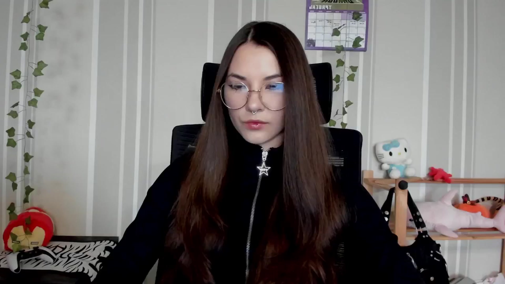 Gallery image thumbnail from AmnesiaGirl1's myfreecams stream on, 05/15/2025, 14:53 image 8 of 20