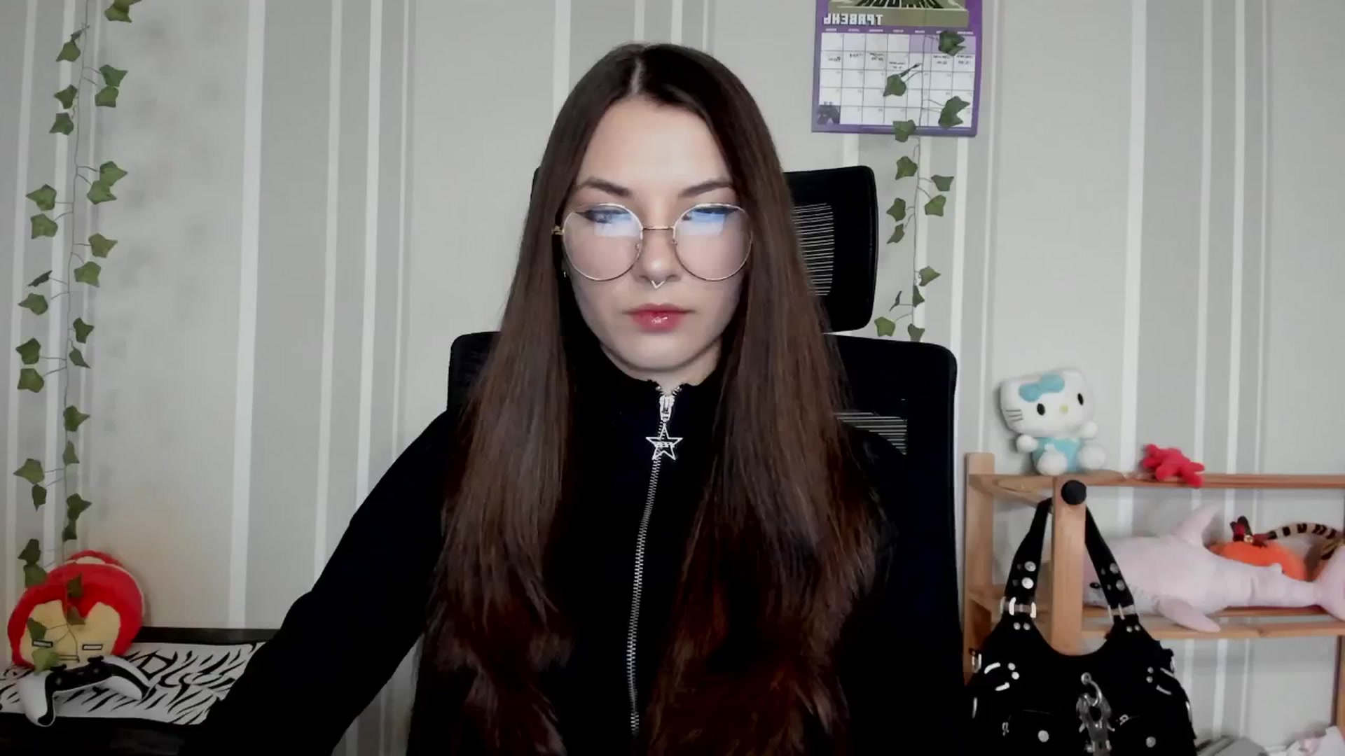 Gallery image thumbnail from AmnesiaGirl1's myfreecams stream on, 05/15/2025, 14:53 image 1 of 20