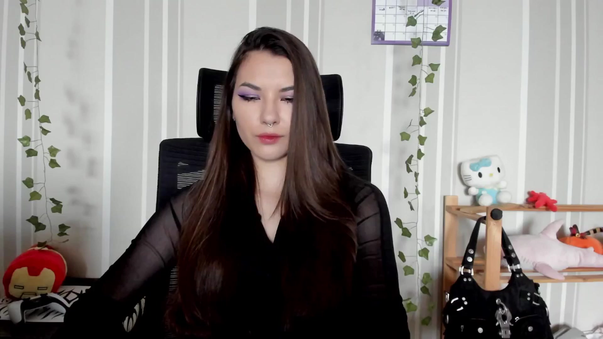 Gallery image thumbnail from AmnesiaGirl1's myfreecams stream on, 05/16/2025, 09:56 image 3 of 20