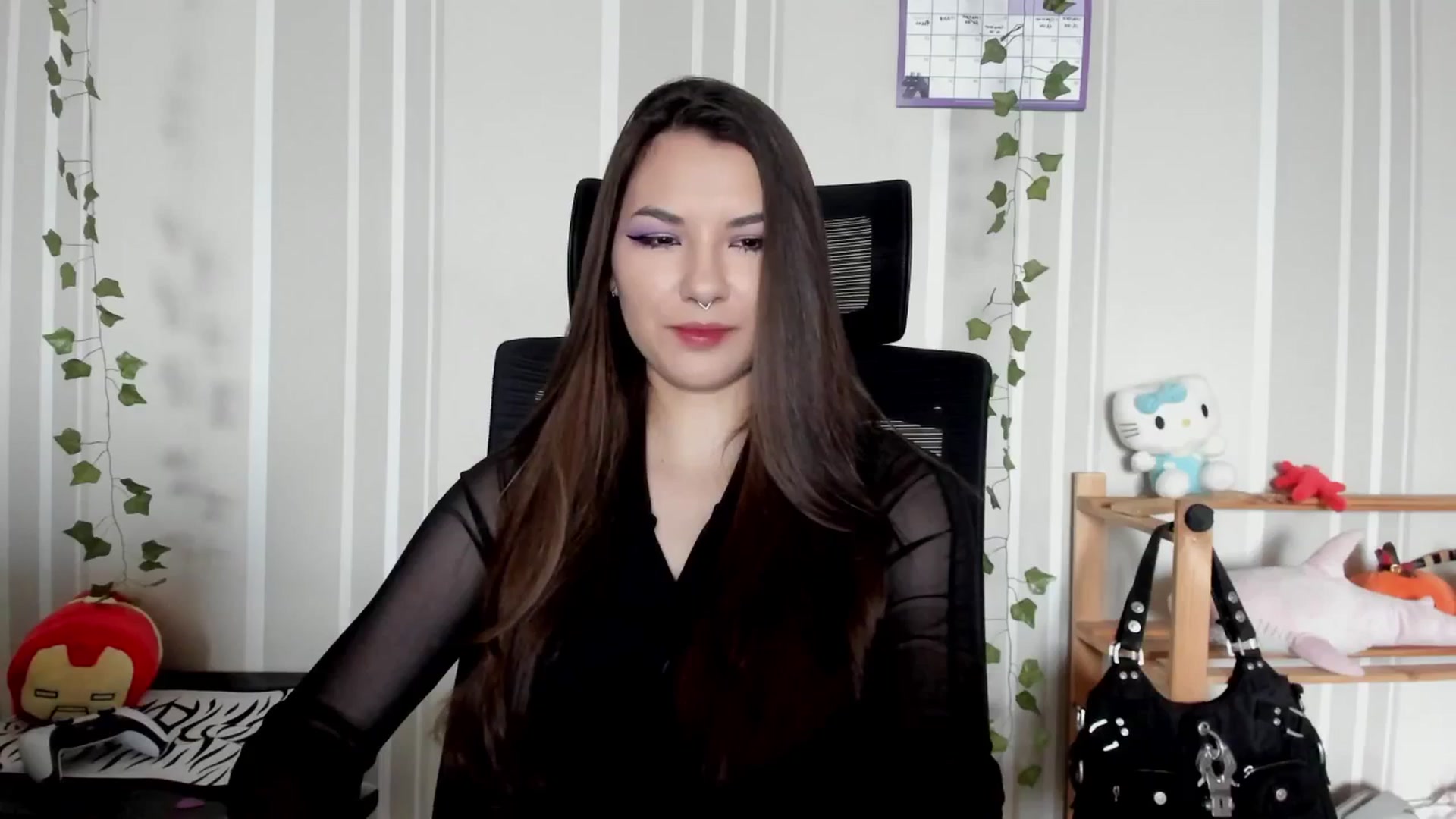 Gallery image thumbnail from AmnesiaGirl1's myfreecams stream on, 05/16/2025, 09:56 image 8 of 20