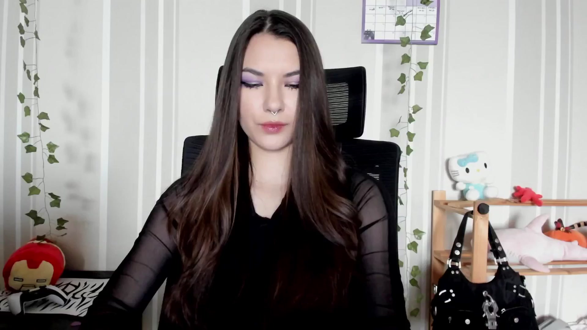 Gallery image thumbnail from AmnesiaGirl1's myfreecams stream on, 05/16/2025, 09:56 image 13 of 20