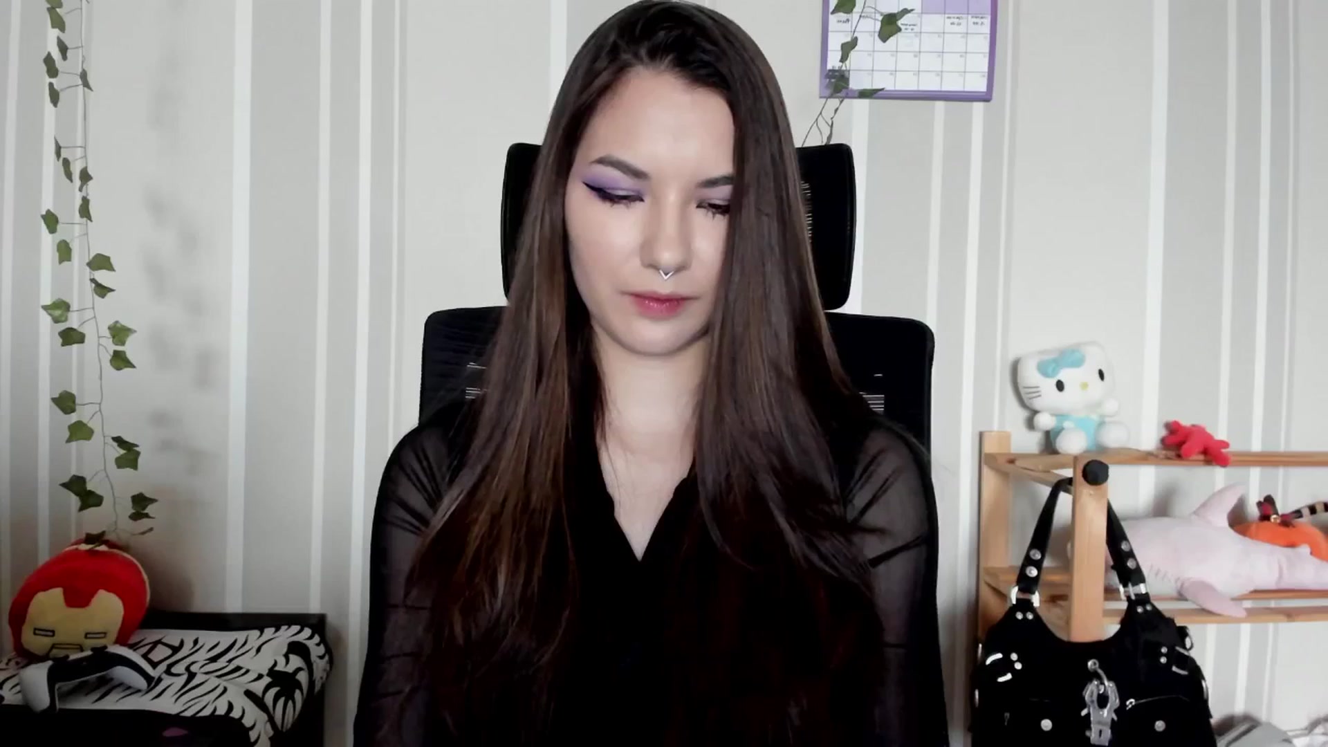 Gallery image thumbnail from AmnesiaGirl1's myfreecams stream on, 05/16/2025, 11:24 image 18 of 20