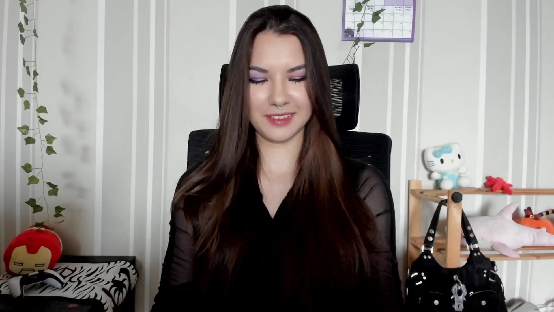 Gallery image thumbnail from AmnesiaGirl1's myfreecams stream on, 05/16/2025, 11:24 image 7 of 20
