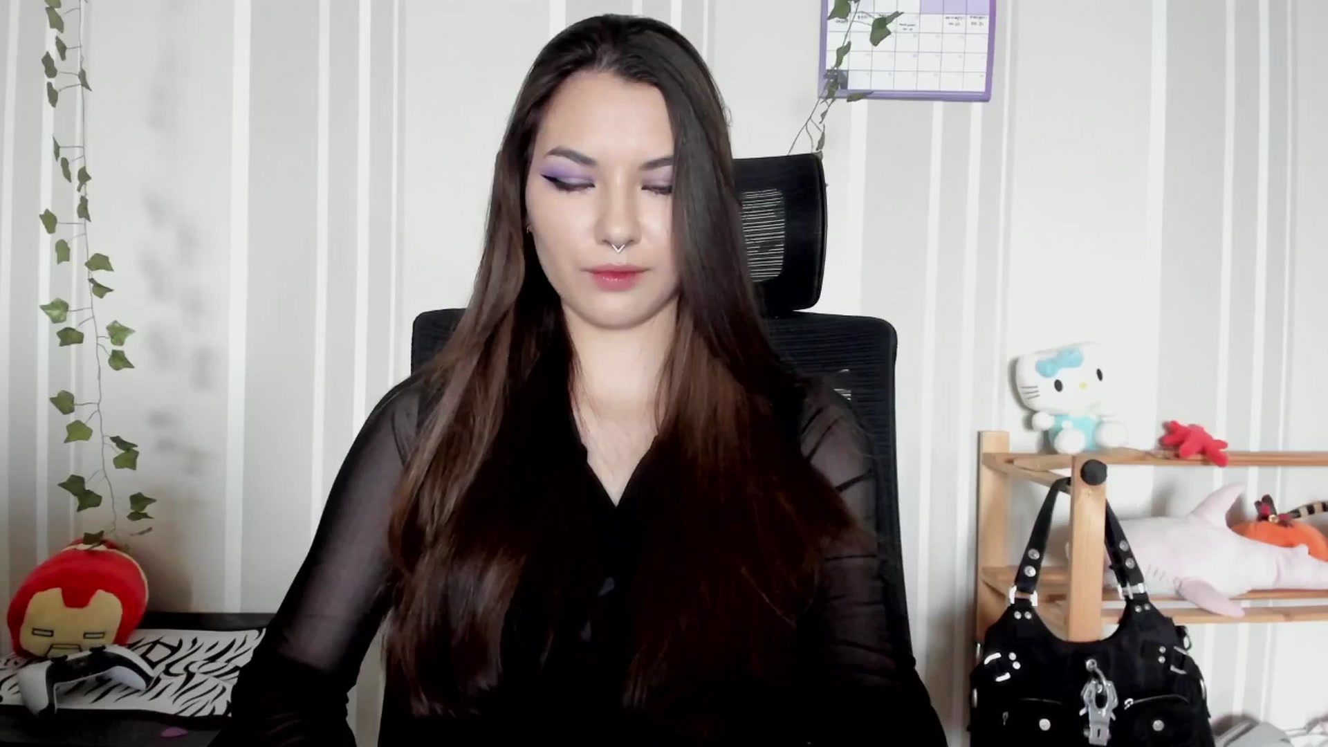 Gallery image thumbnail from AmnesiaGirl1's myfreecams stream on, 05/16/2025, 11:24 image 1 of 20