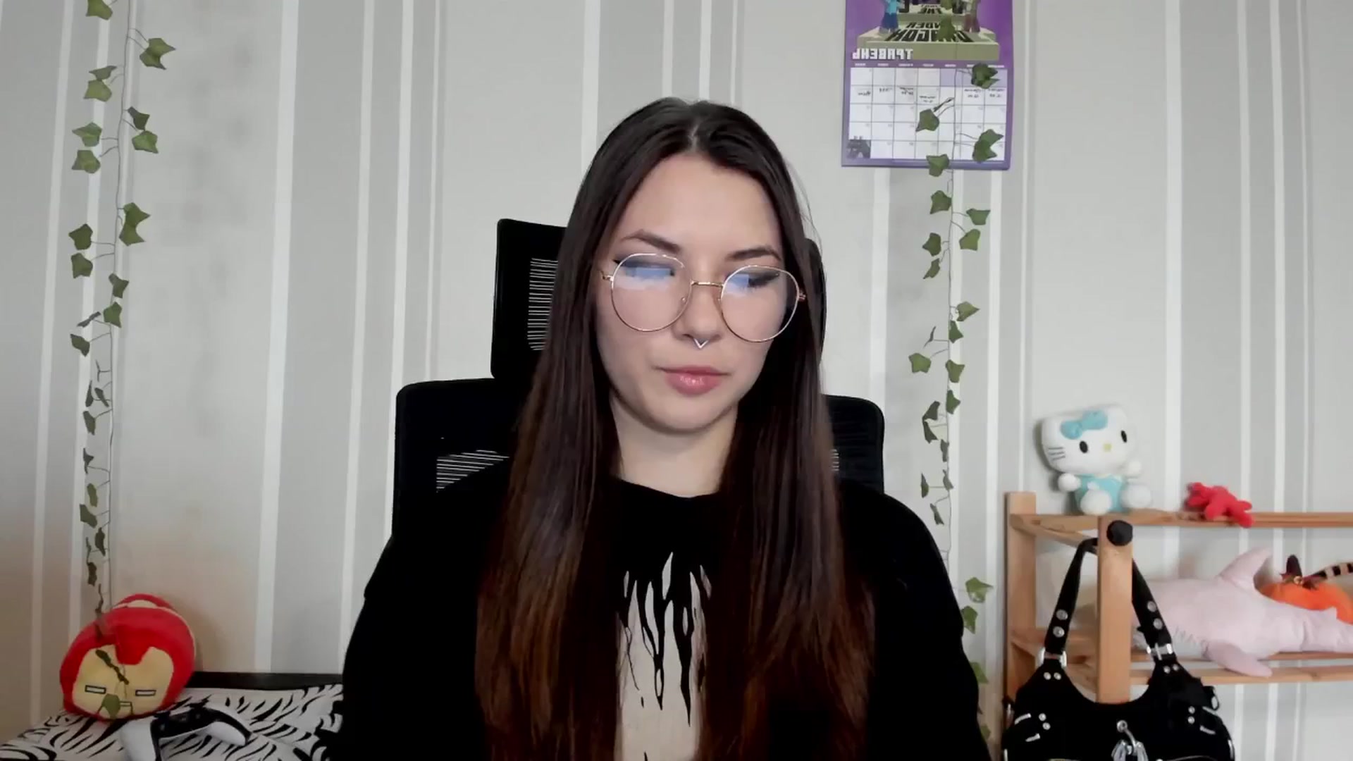 Gallery image thumbnail from AmnesiaGirl1's myfreecams stream on, 05/17/2025, 11:31 image 2 of 20