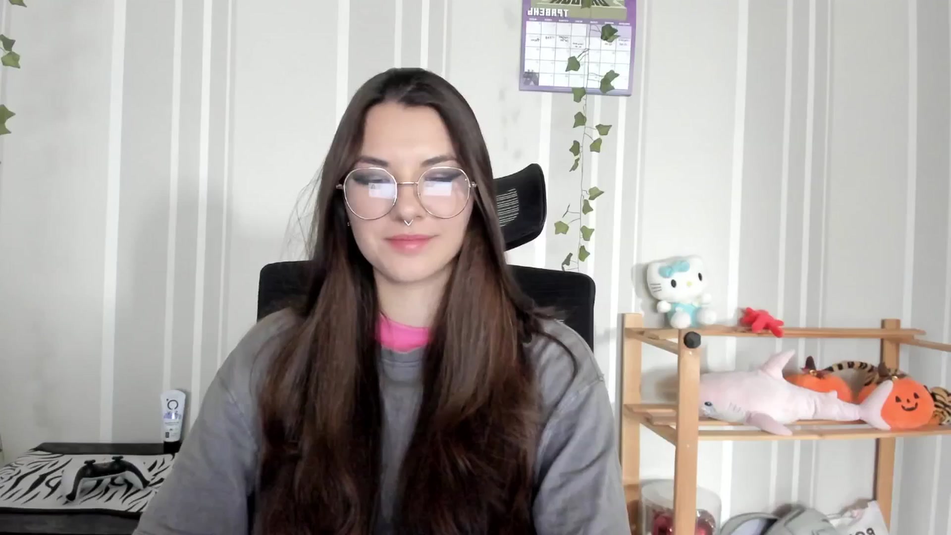 Gallery image thumbnail from AmnesiaGirl1's myfreecams stream on, 05/21/2025, 10:21 image 11 of 20