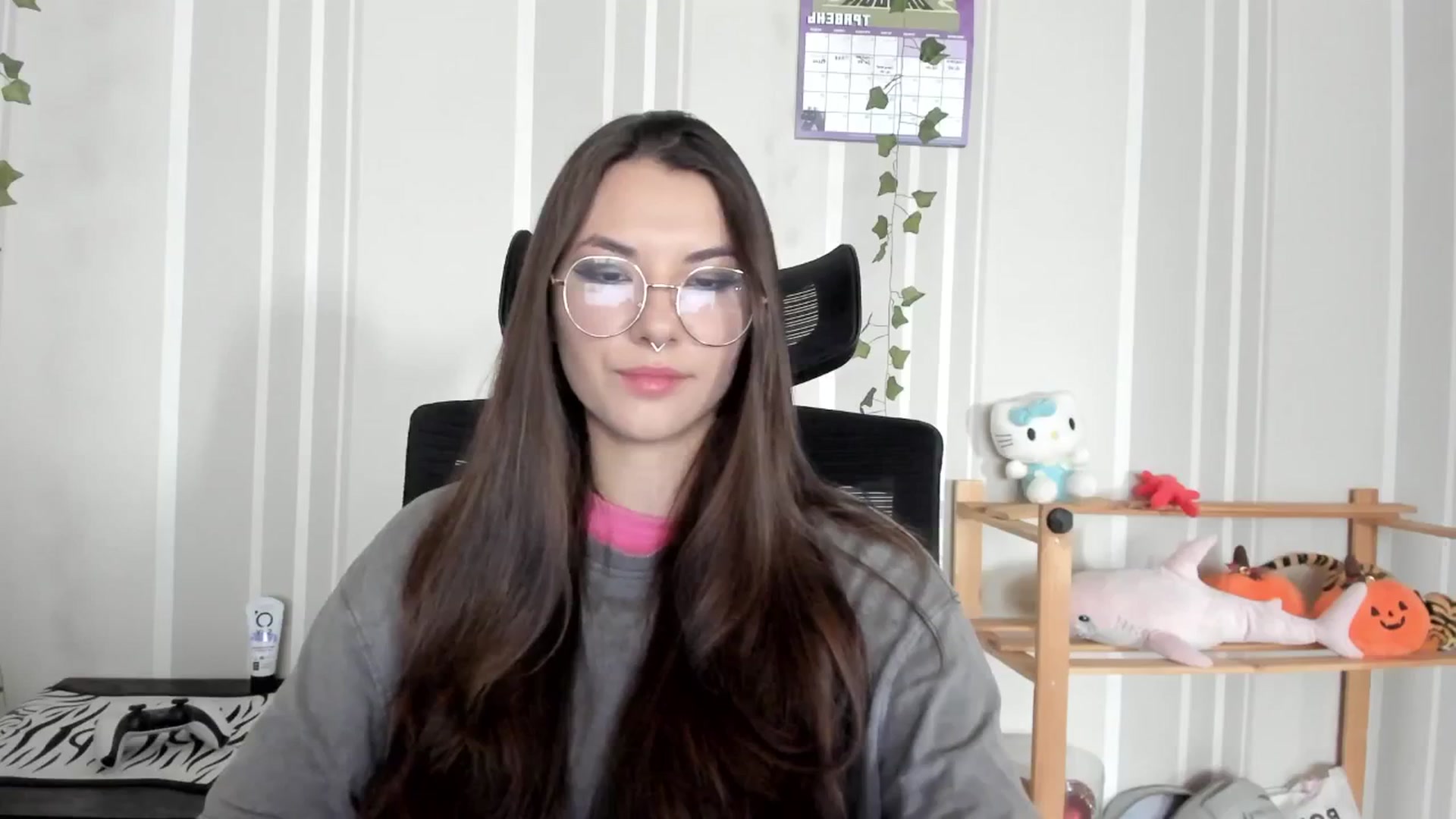 Gallery image thumbnail from AmnesiaGirl1's myfreecams stream on, 05/21/2025, 10:21 image 20 of 20