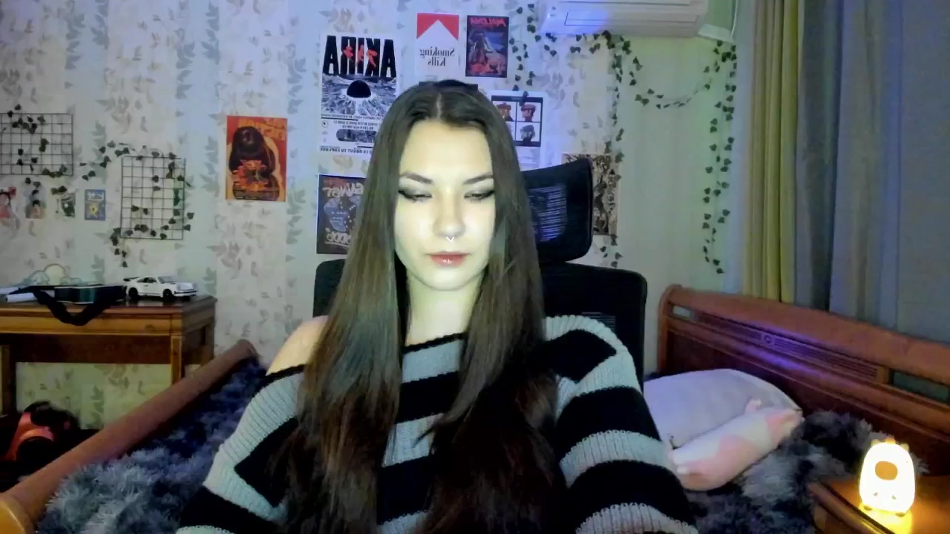 Gallery image thumbnail from AmnesiaGirl1's myfreecams stream on, 05/24/2025, 16:35 image 2 of 20