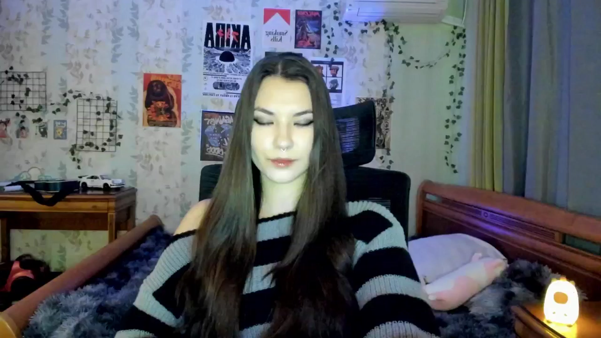 Gallery image thumbnail from AmnesiaGirl1's myfreecams stream on, 05/24/2025, 16:35 image 9 of 20
