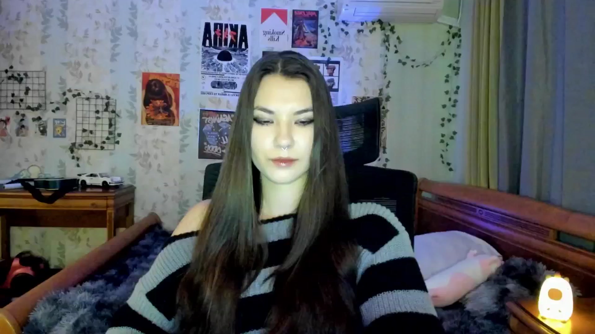 Gallery image thumbnail from AmnesiaGirl1's myfreecams stream on, 05/24/2025, 16:35 image 17 of 20