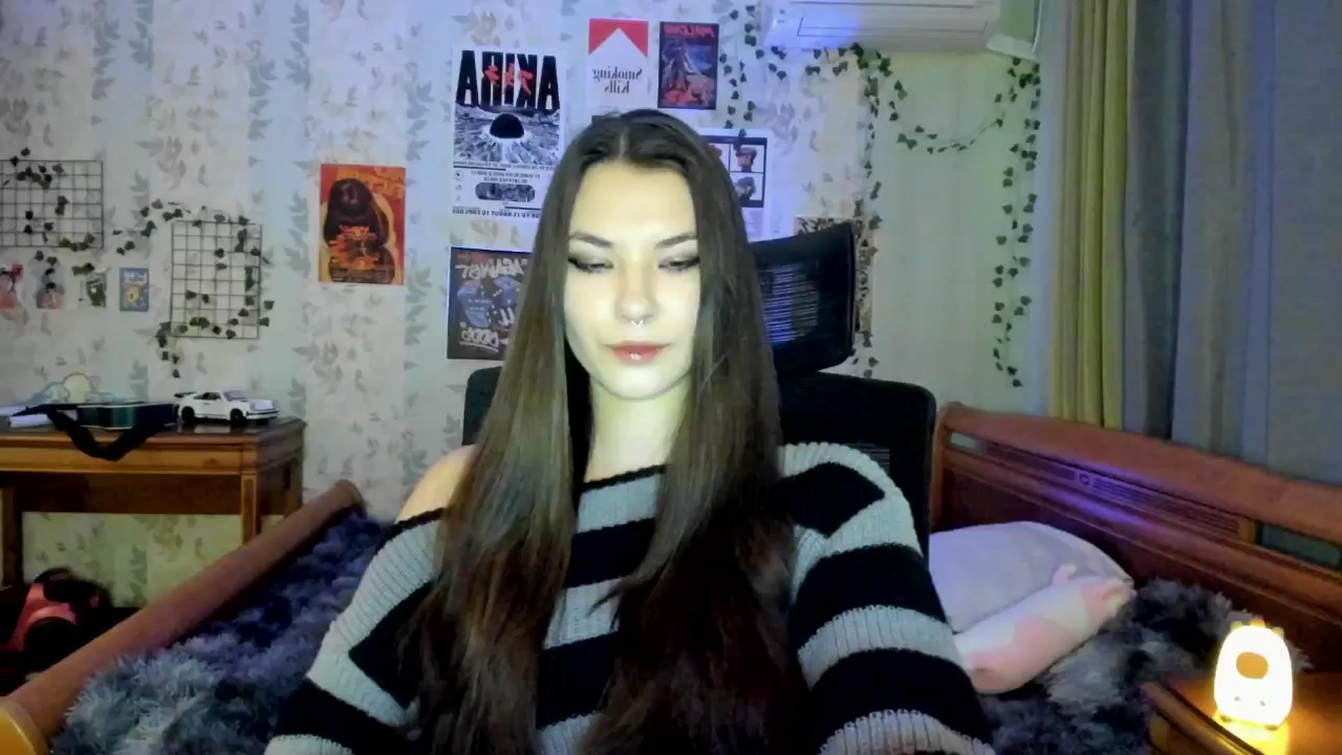 Gallery image thumbnail from AmnesiaGirl1's myfreecams stream on, 05/24/2025, 16:35 image 6 of 20