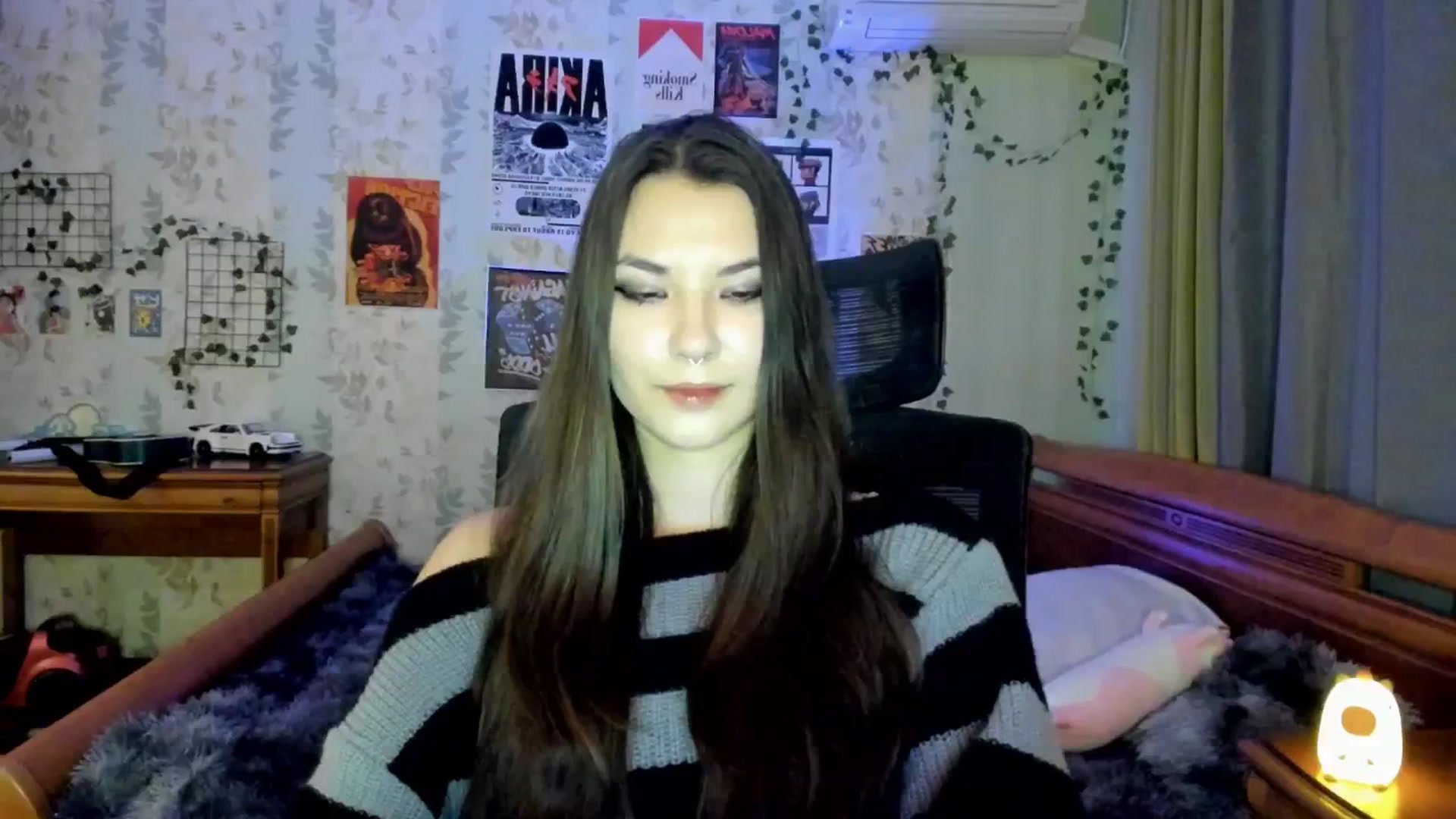 Gallery image thumbnail from AmnesiaGirl1's myfreecams stream on, 05/24/2025, 18:03 image 13 of 20