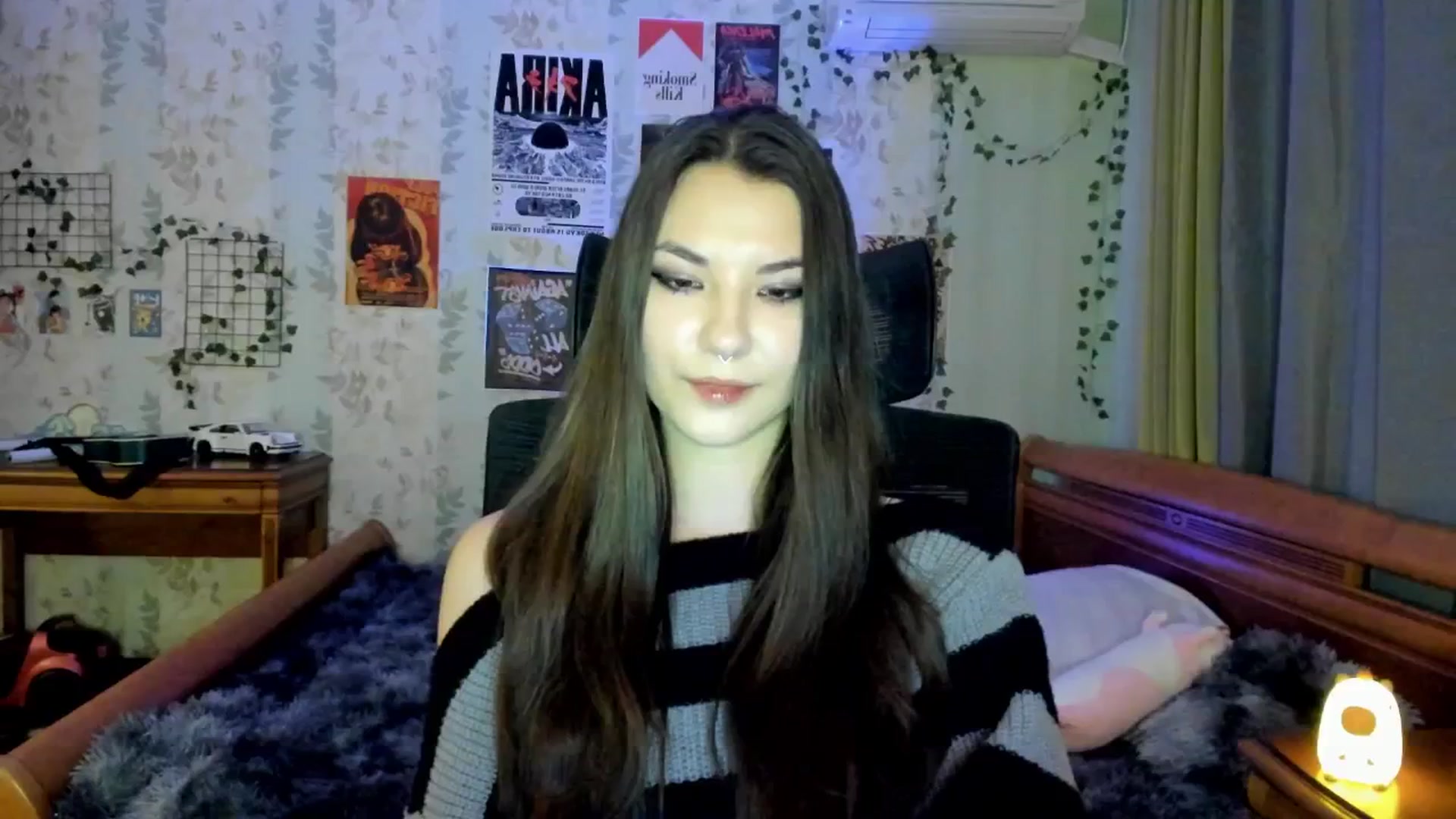 Gallery image thumbnail from AmnesiaGirl1's myfreecams stream on, 05/24/2025, 18:03 image 8 of 20