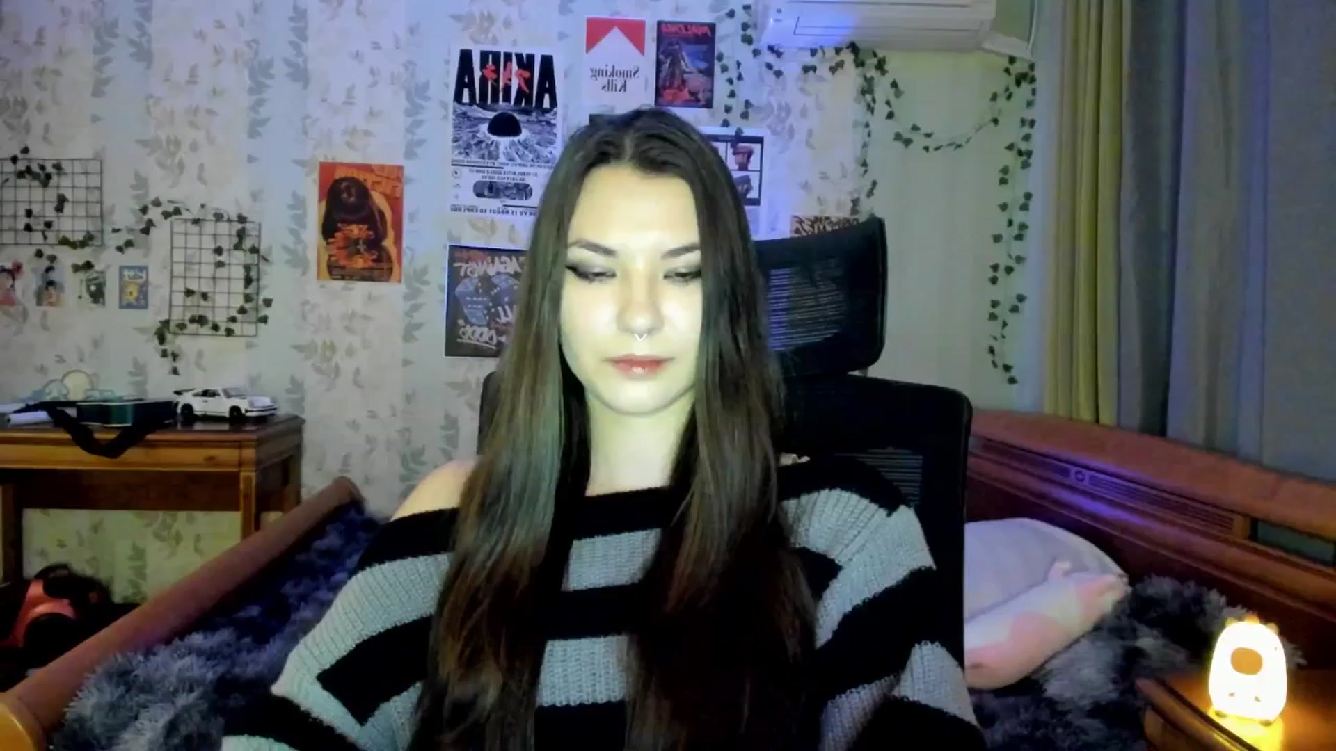 Gallery image thumbnail from AmnesiaGirl1's myfreecams stream on, 05/24/2025, 18:03 image 18 of 20