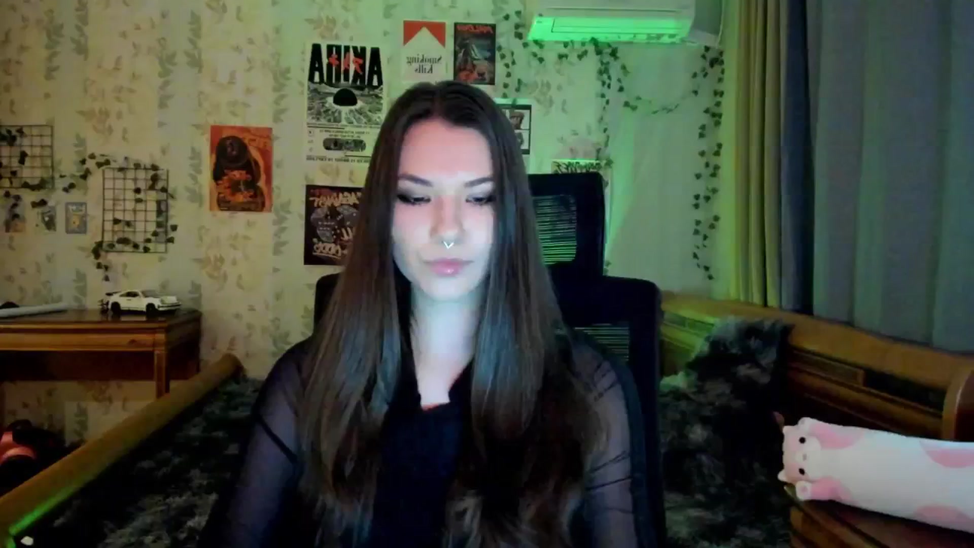 Gallery image thumbnail from AmnesiaGirl1's myfreecams stream on, 05/26/2025, 17:23 image 9 of 20